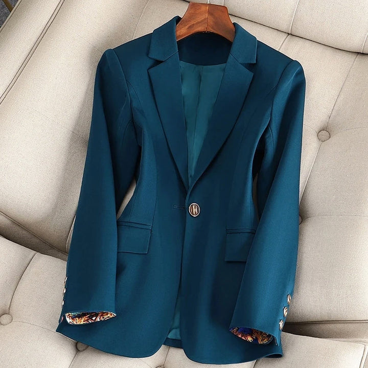 Clara | Women's Lapel Collar One-Button Fitted Blazer
