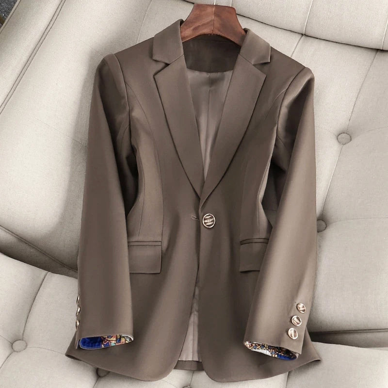 Clara | Women's Lapel Collar One-Button Fitted Blazer