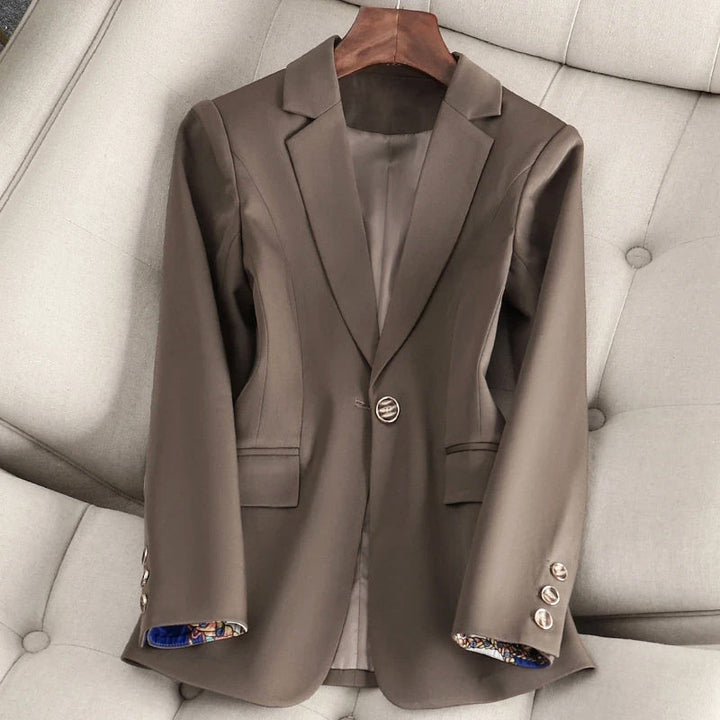 Clara | Women's Lapel Collar One-Button Fitted Blazer