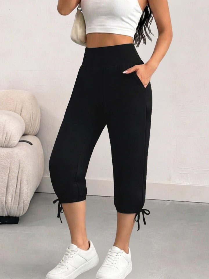 Freya | Women's Active Side Pocket Knit Joggers Capri Pants