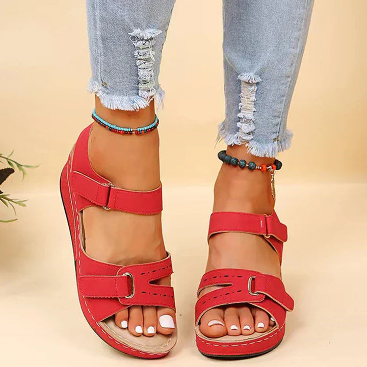 Calyna | Sandals