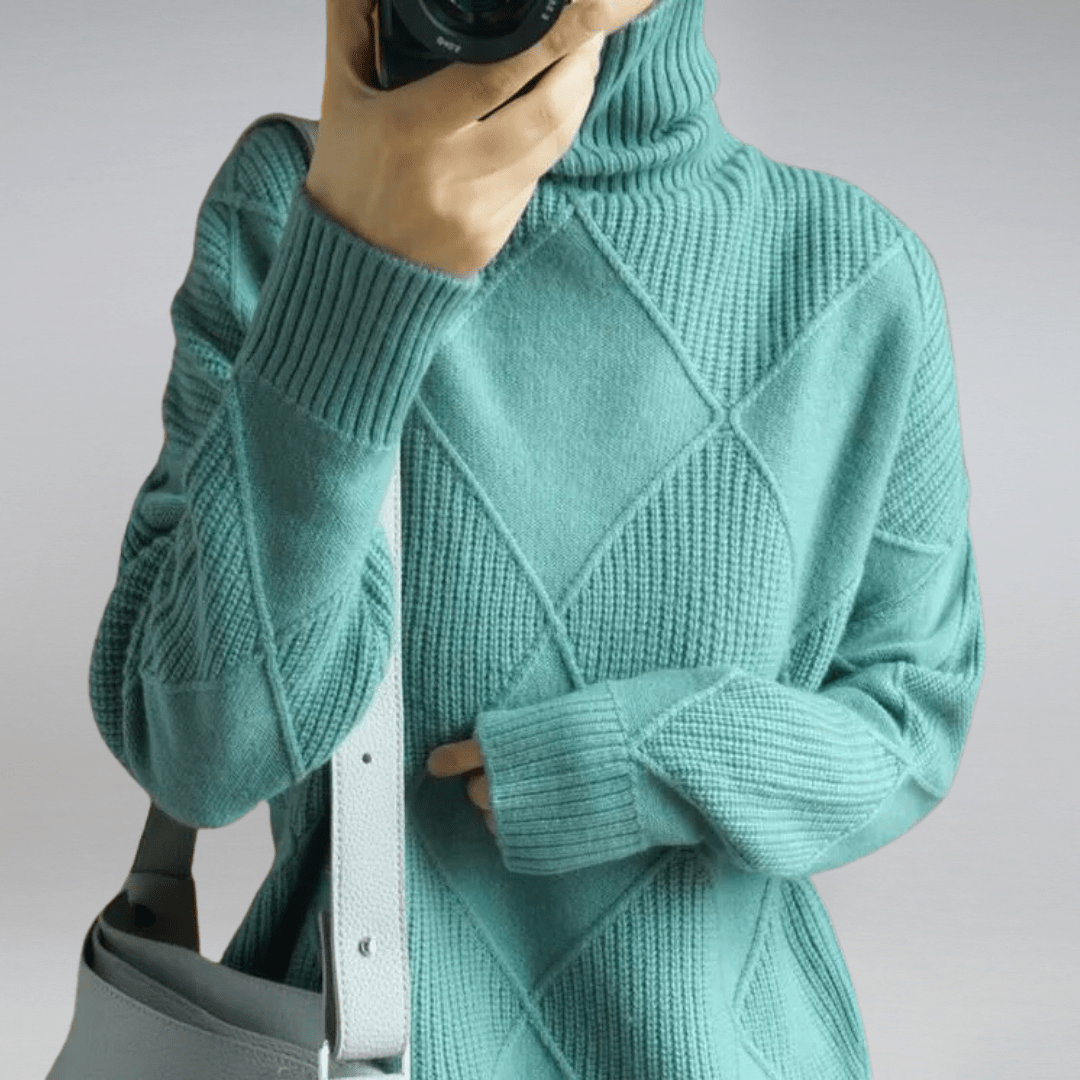 Vivienne | Women's Diamond Quilted Mock Neck Sweater
