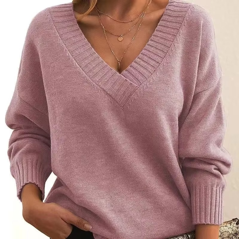 Cassandra oversized V-neck knit sweater in dusty pink, front close-up view