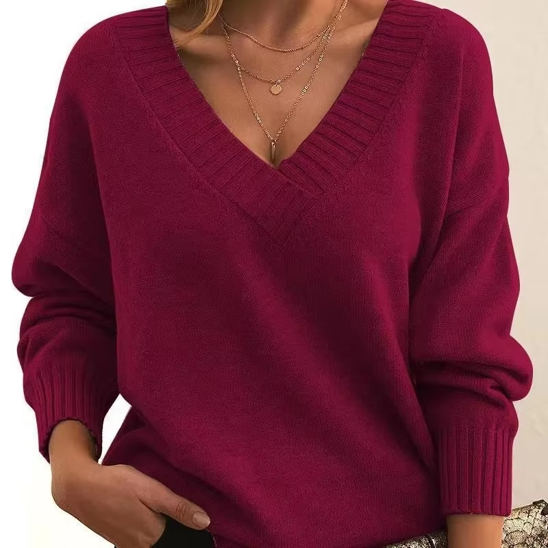 Cassandra oversized V-neck knit sweater in dusty pink, front close-up view