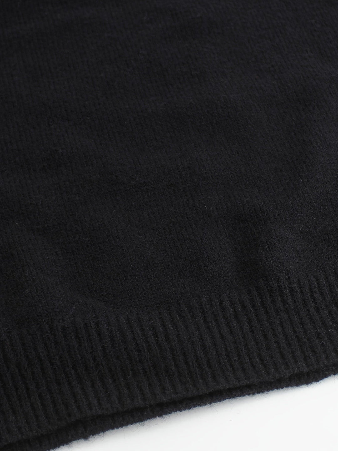 Rosamund striped cuff detail close-up