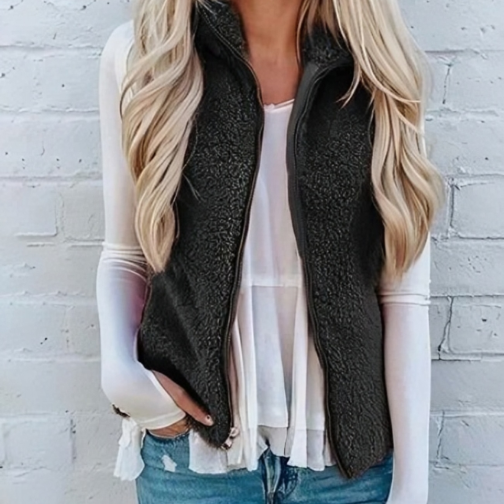 Solene fleece vest in black, front view close-up